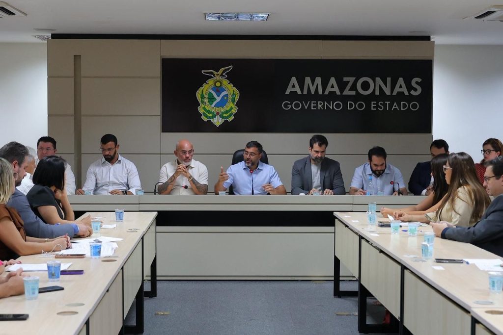 Governador Wilson Lima reúne com produtores do sul do Amazonas e reforça apoio à regularização fundiária Portal Informe Digital WhatsApp Image 2025 07 23 at 151859 1024x683 1