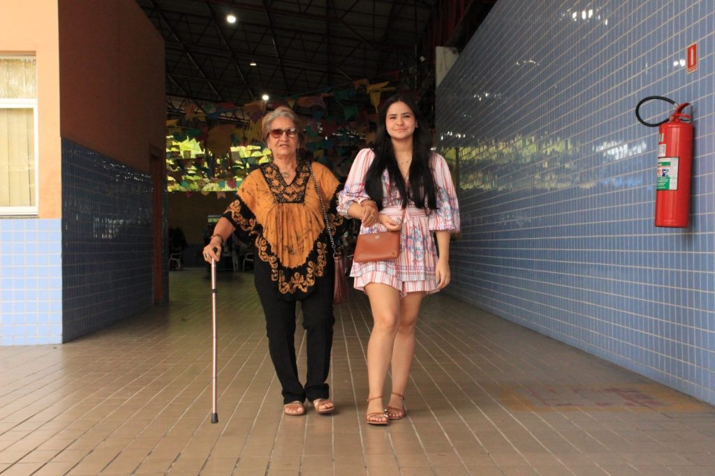 Dia dos Avós: Centro de Convivência reforça laços entre avós e netos Portal Informe Digital maria das gracas ana caroline dia dos avos ceci aparecida 7 1024x682 1