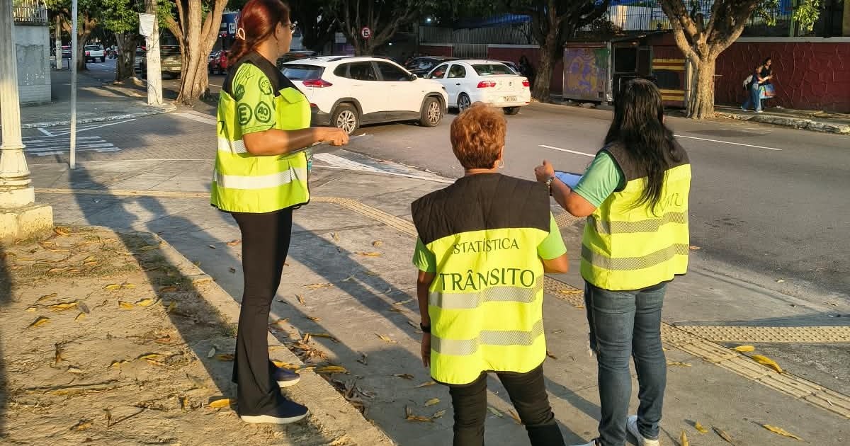 Antes de decidir sobre a rua do Congresso, Prefeitura mede comportamento do tráfego no centro